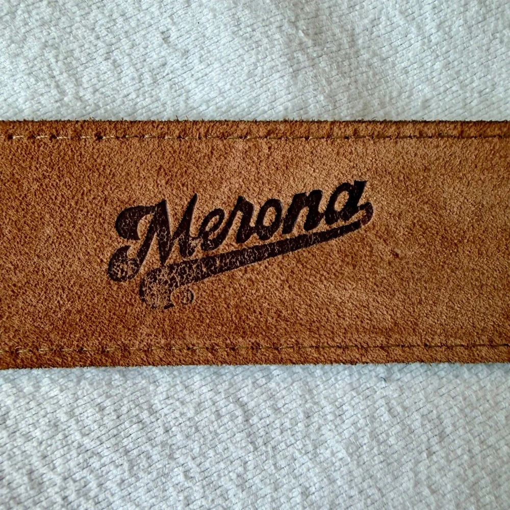 Merona Brown Leather Beaded Embroidered Belt Large T526100 Brass Buckle Uruguay
